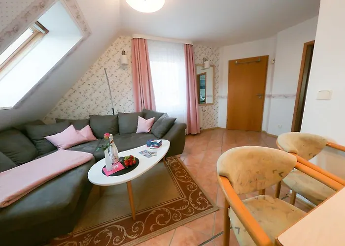 Vermietung Carmen Sagner *